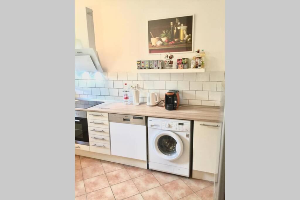 120 Qm -3 Schlafzimmer-2 Bäder- Für 7 Gäste